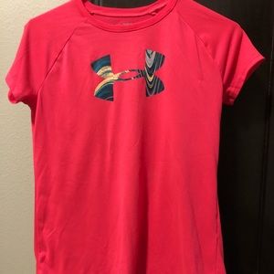 UA short sleeve shirt